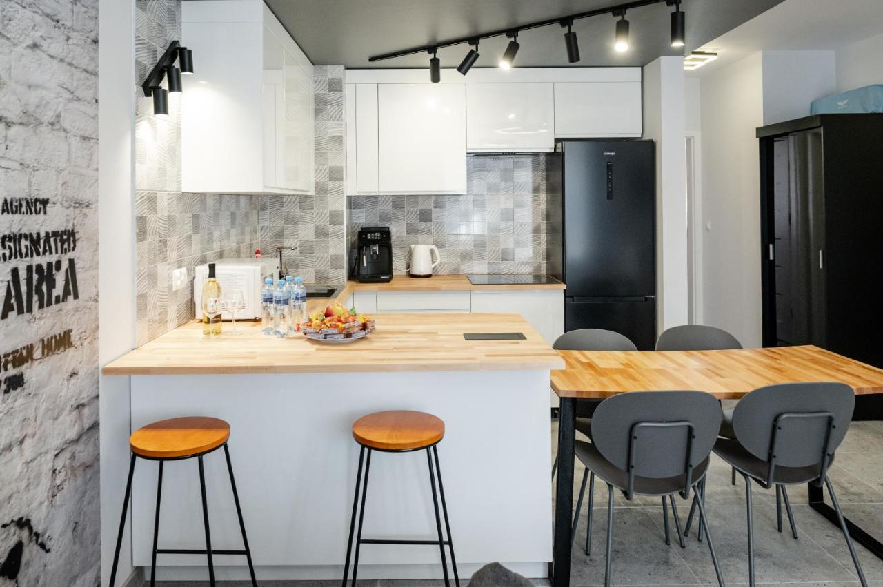 Apartament Modern Ustrzyki Dolne Eksteriør bilde